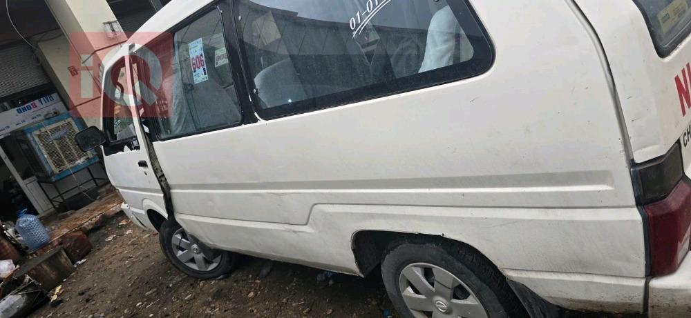 نيسان فانيت